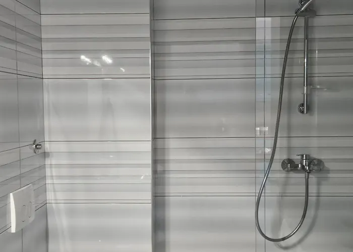 Appartement Agda Gjiri I Lalezit Plazhi San Pietro